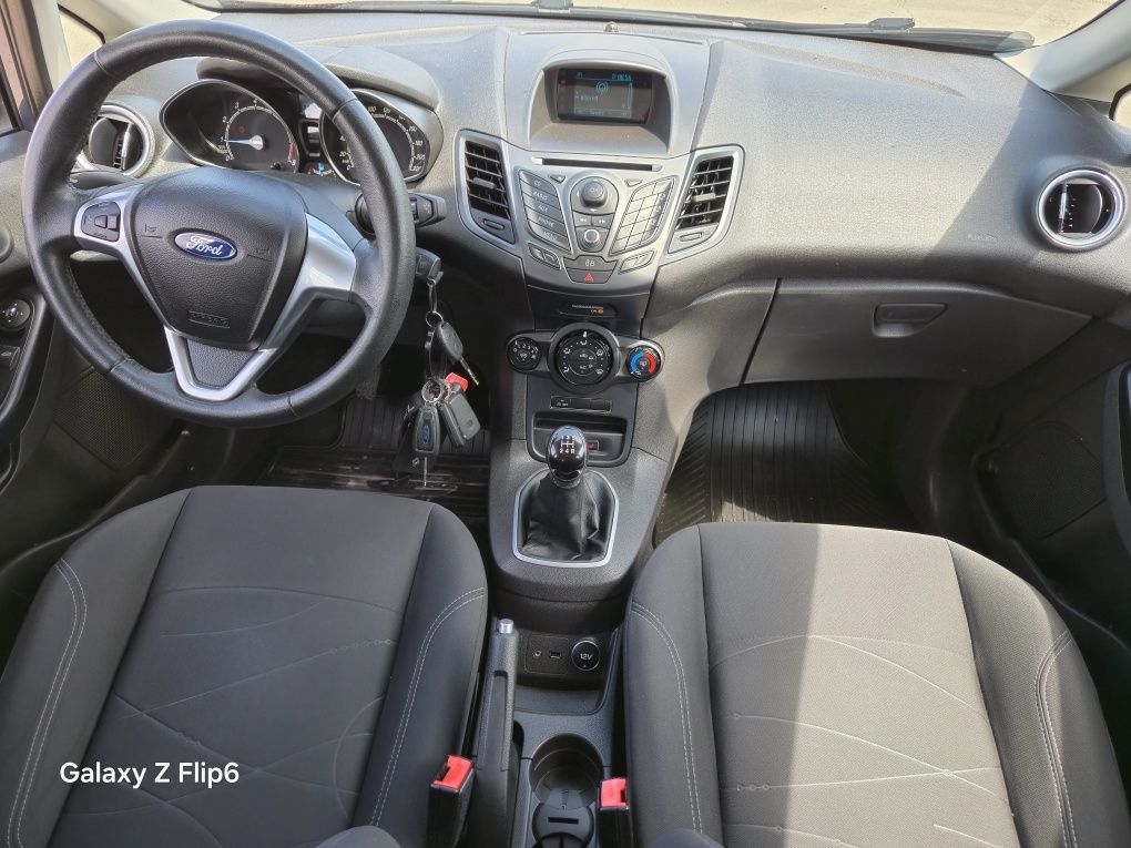 Ford Fiesta/ Fabricație 2015/benzină