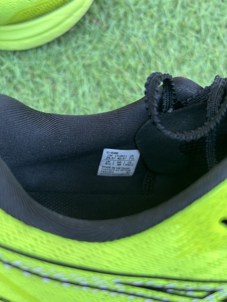 Pantofi alergare Trail Asics Fujispeed 3, Marimea 40,5 - 25,5 cm