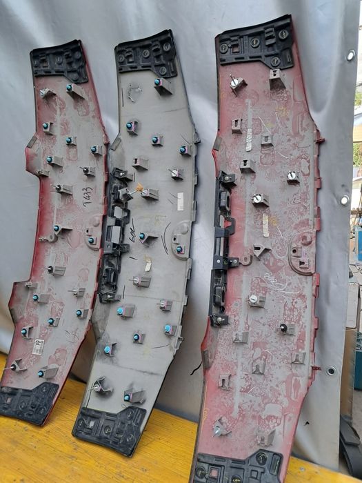 Лайсна панел задна врата  Mazda CX30