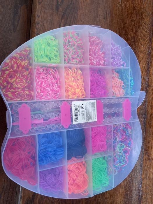 Kit complet elastice impletituri. Loom bands. Bratari. 4400 buc. NOU!