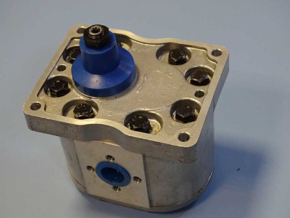 Хидравлична помпа "Хидравлика" А140Х 140Bar Hydraulic pump plessey