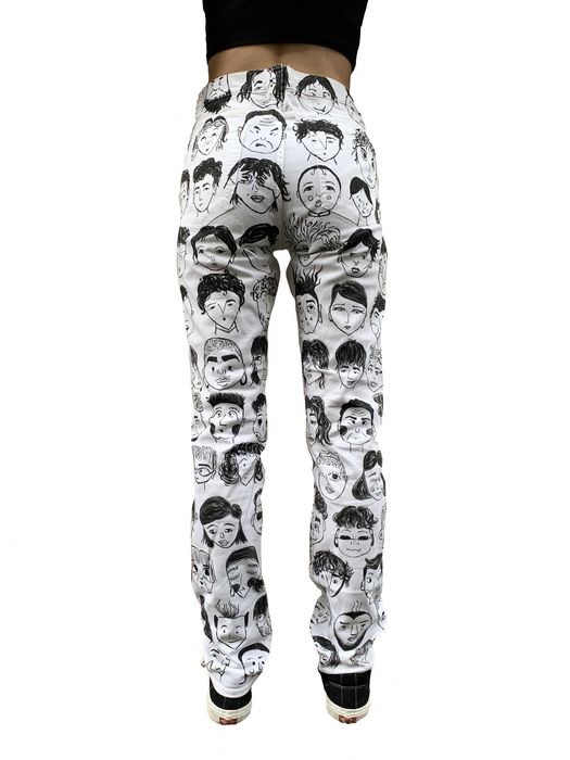 Blugi H&M pictați manual