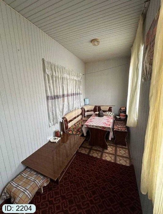 Dinamo bozorcha tarafda 3 xona kvartira sotiladi №2204