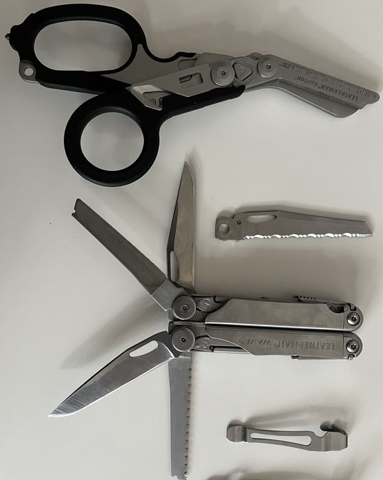 Leatherman Multitool Wave,Raptor+T-Reign Retractor USA