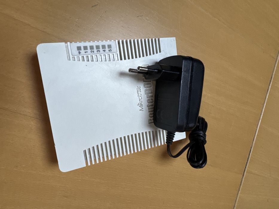 Vand router/AP MikroTik RB951G 2HnD