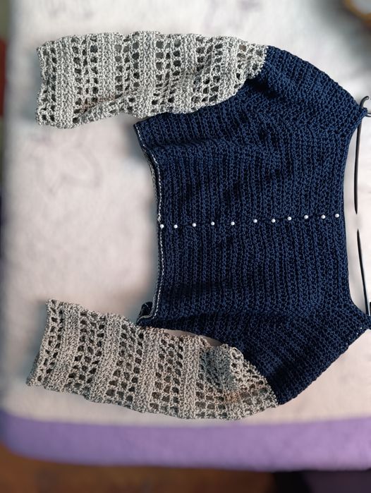 Bluza croșetată 100%handmade din materiale reciclate