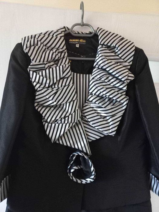 Българска дамска сатенена рокля на бутик Шик XL