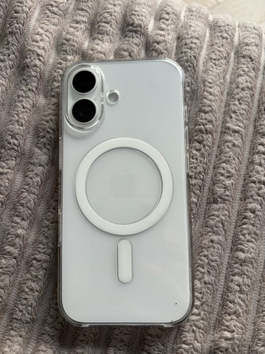 Продам Айфон ( iphone) 17 256 в идеале