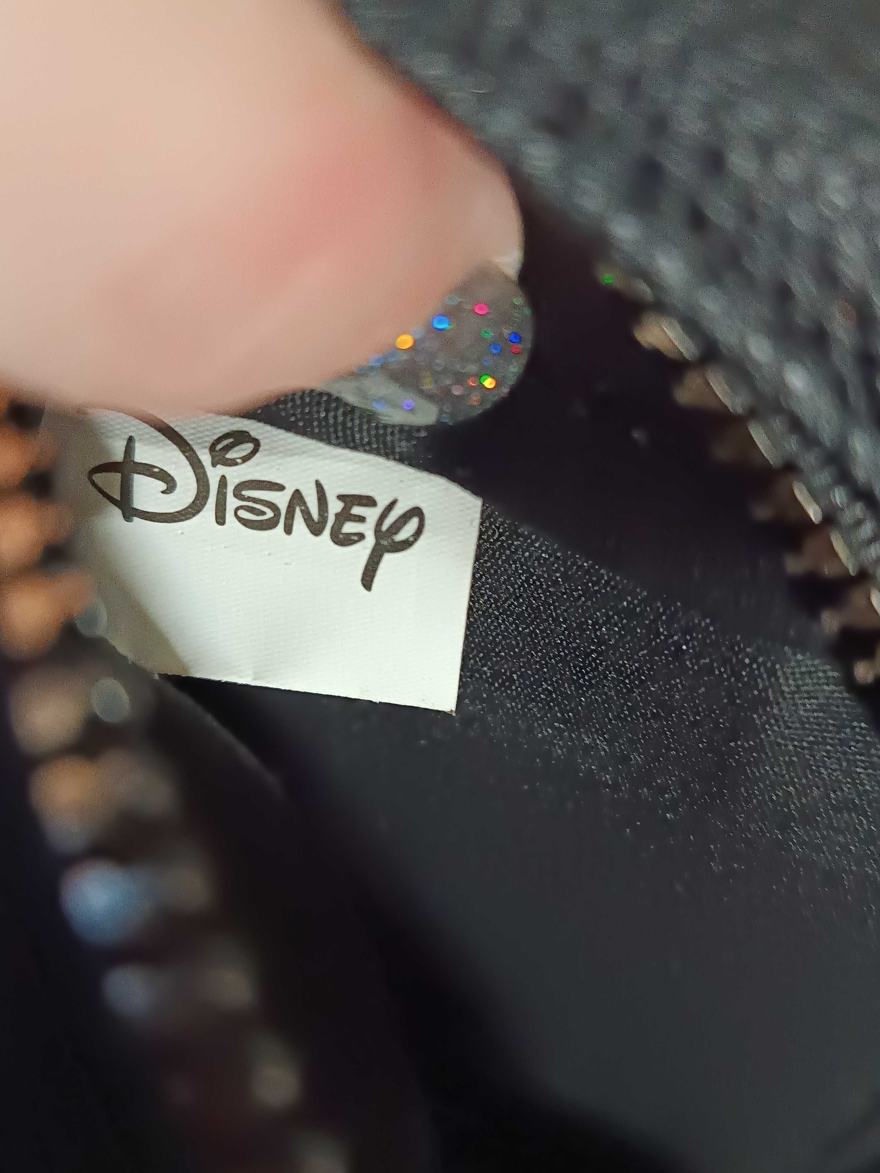Черна Раничкa Disney