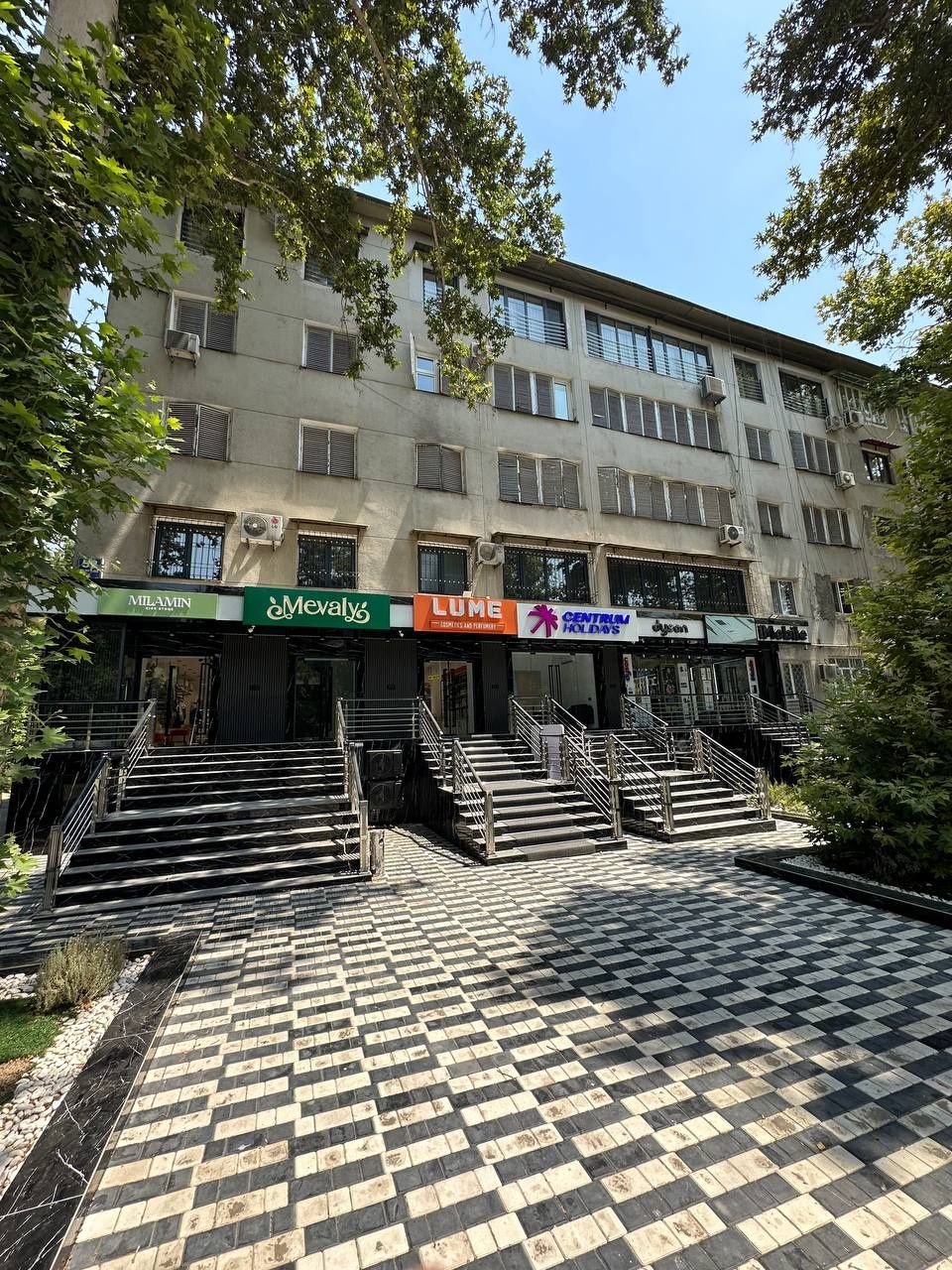 Сдаётся в аренду нежилое помещение