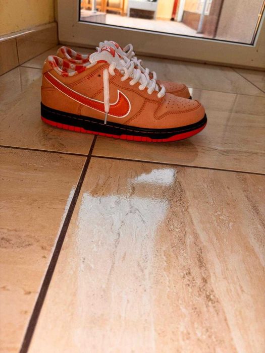 Adidasi Nike SB Air Force 1, stare foarte buna, marimea 41