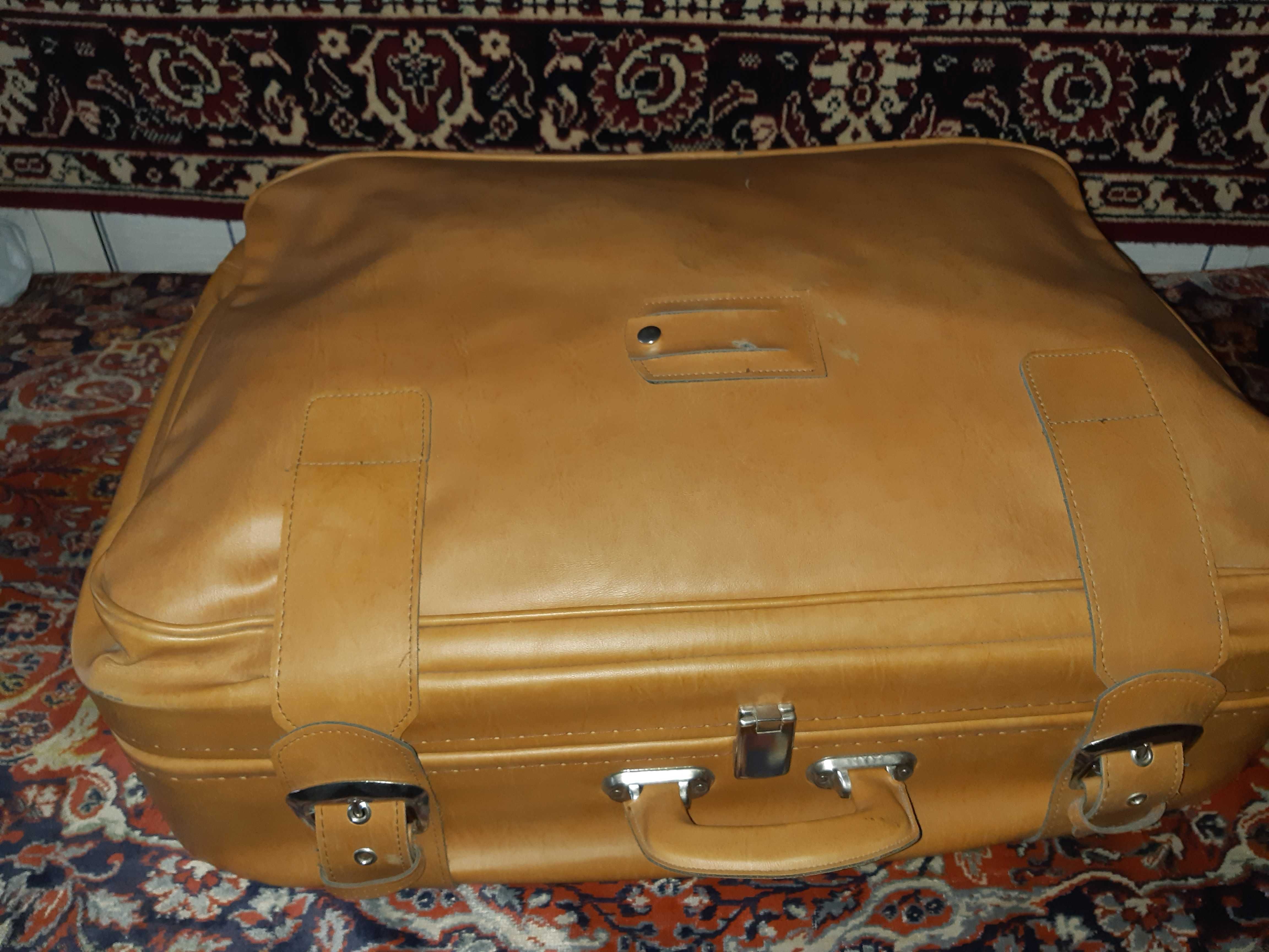 Два чемодана 70-80 гг.