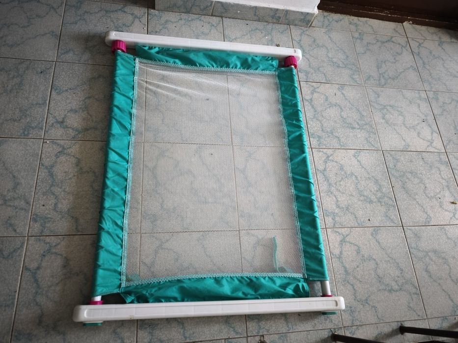 Vand poarta de siguranta pt bebelusi reglabila