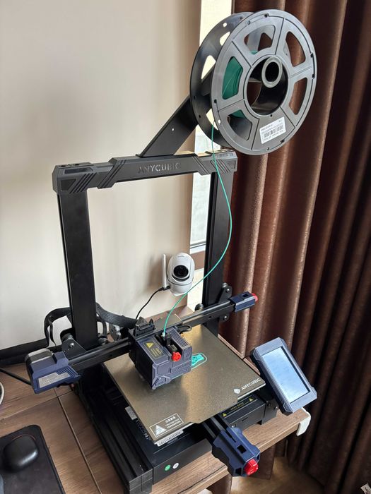 Продавам 3D принтер Anycubic Kobra