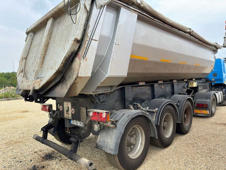 Semiremorca Kroger 2010