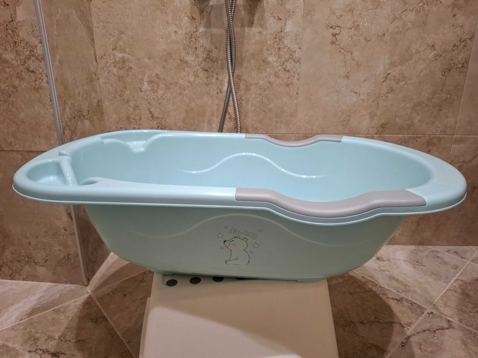 Бебешка вана за къпане
