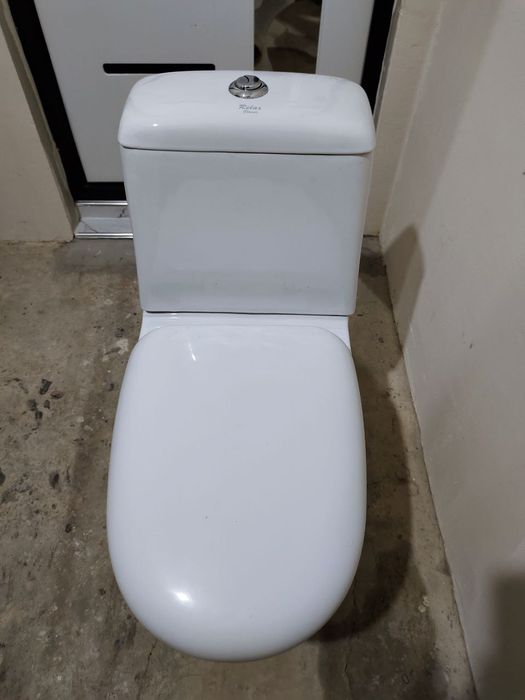 Унитаз сотилади.Холати яхши