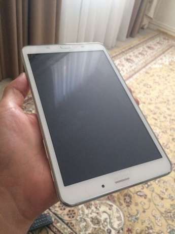 tab 4 планшет Samsung (Самсунг) таб 4