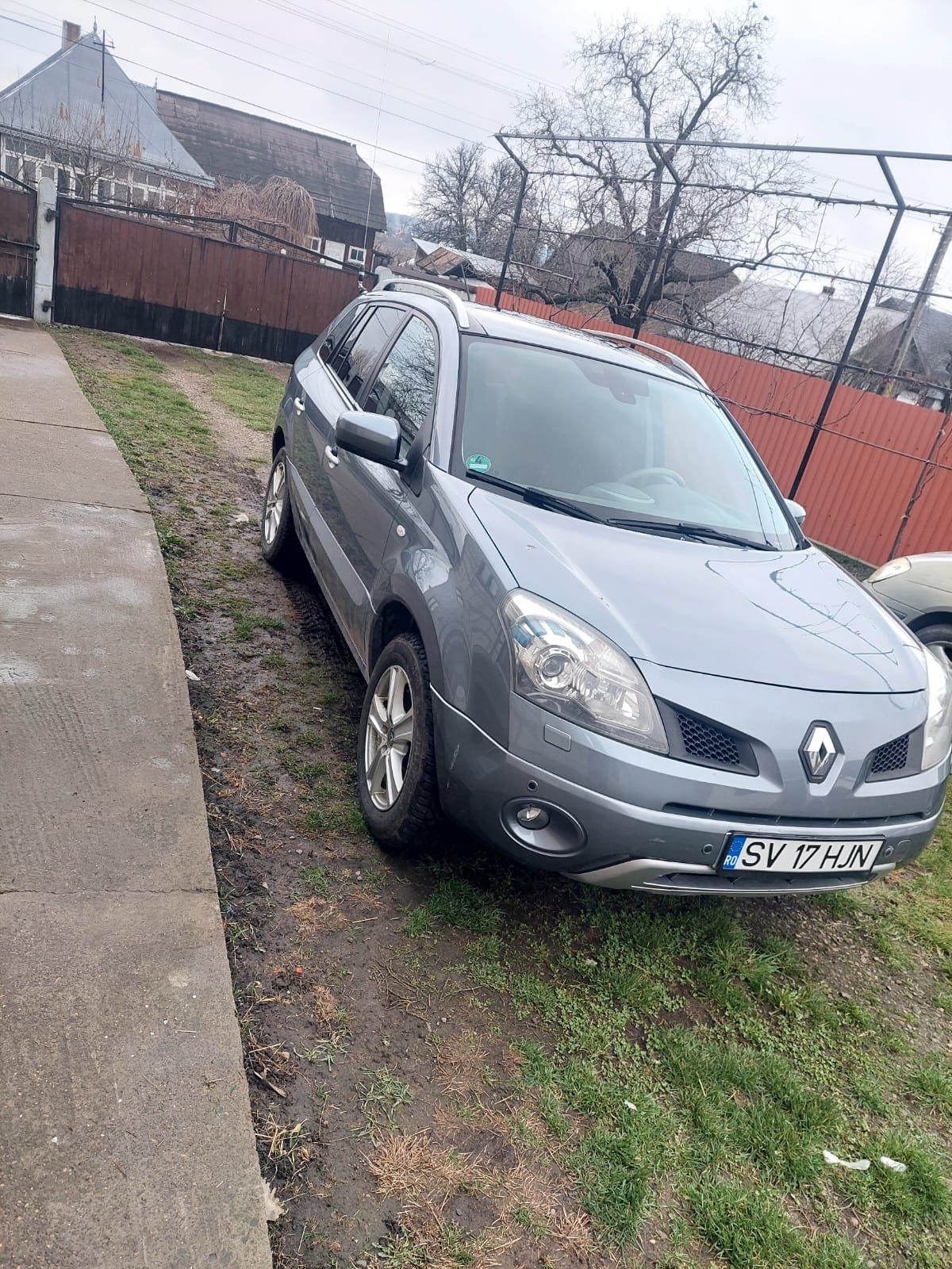 Renault  KOLEOS 2010