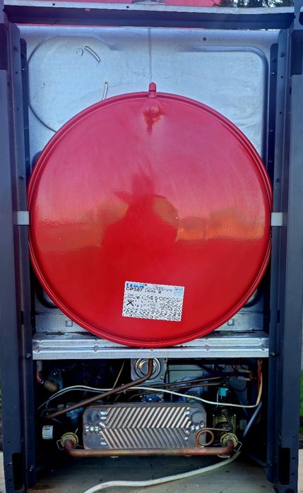 Centrala Termica Baxi ECO 240 FI