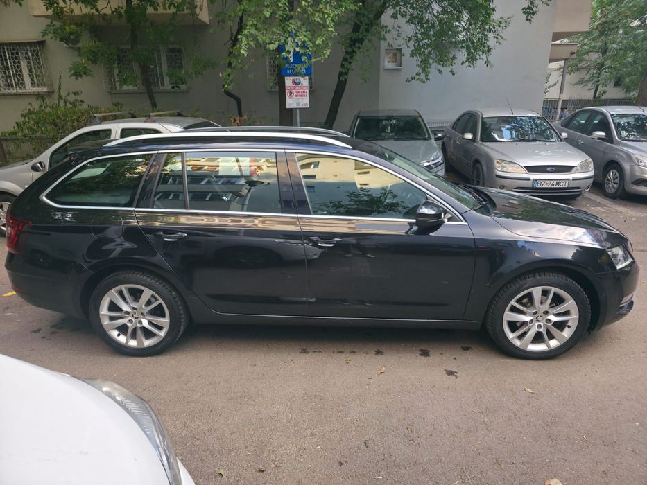 Skoda Octavia 2018-Pachet Canton