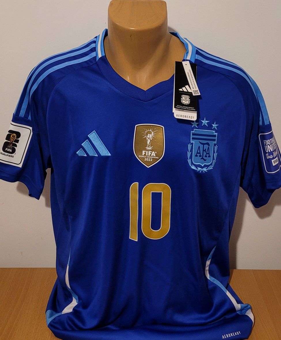 Tricou Leo Messi Argentina model deplasare rar fotbal colectie cadou