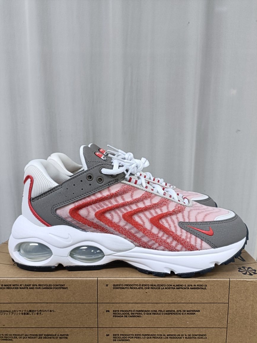 Nike Air Max TW номер 42 и 42.5 код 6A