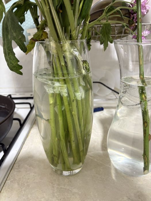 Вазы 4 штуки сразу все