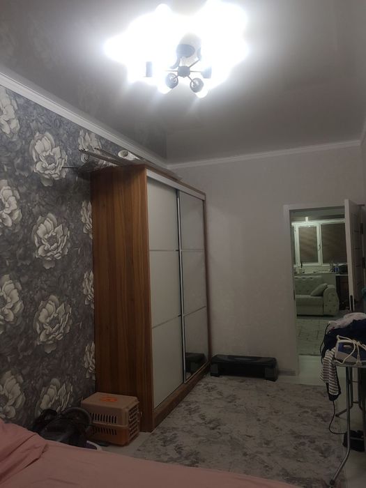 Чиланзар 19 квартал 2"3/4/4 Своя