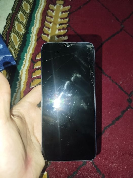 Honor x6a 8/128 talik srochnaa!!!