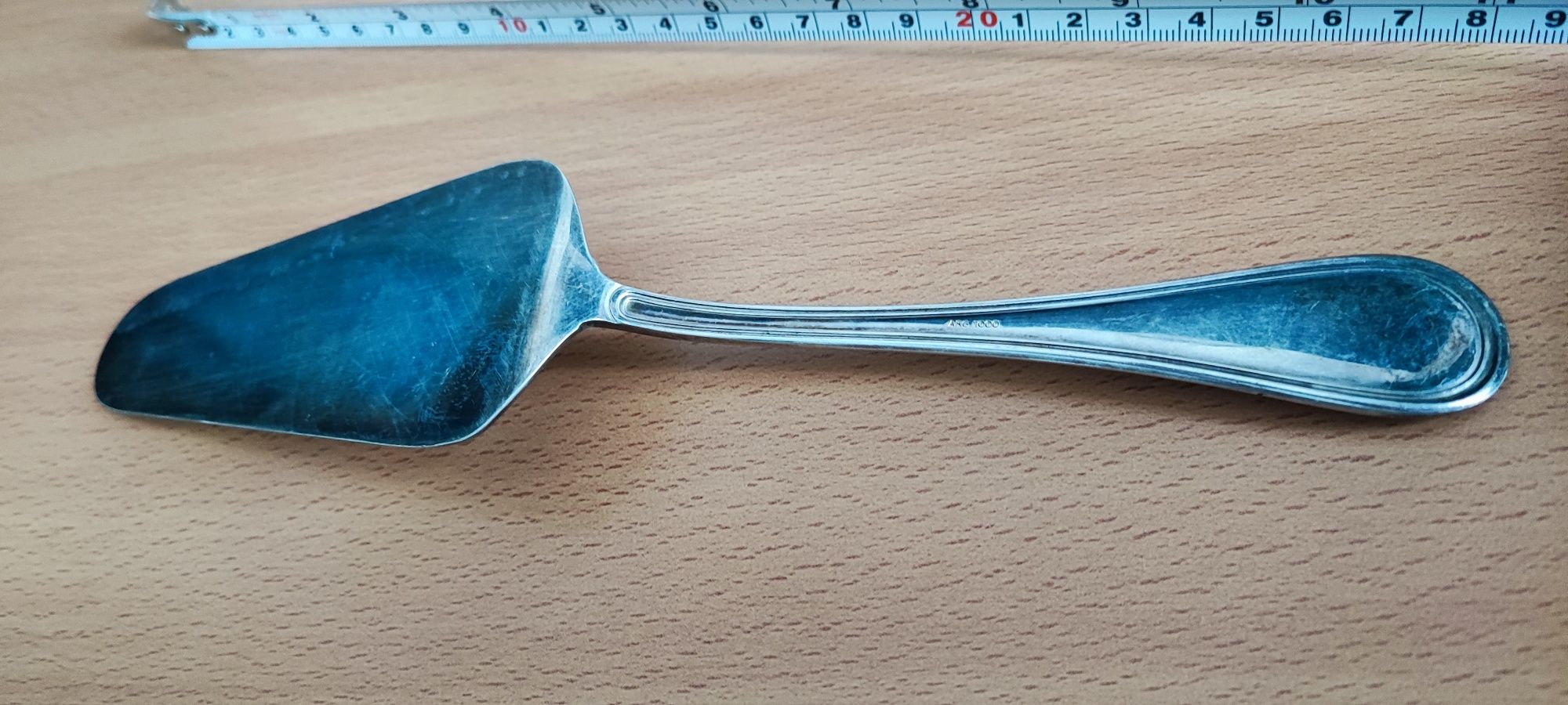 Lupă veche din argint 800 cca 15cm , paletă tort argint 1000 masiv