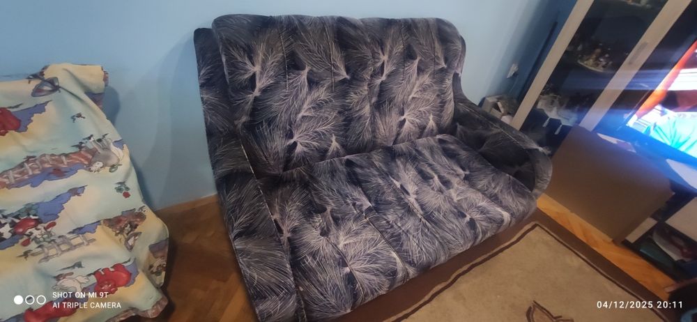 Диван с функция сън