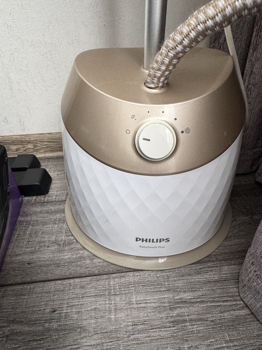 Продам вертикальный отпариватель