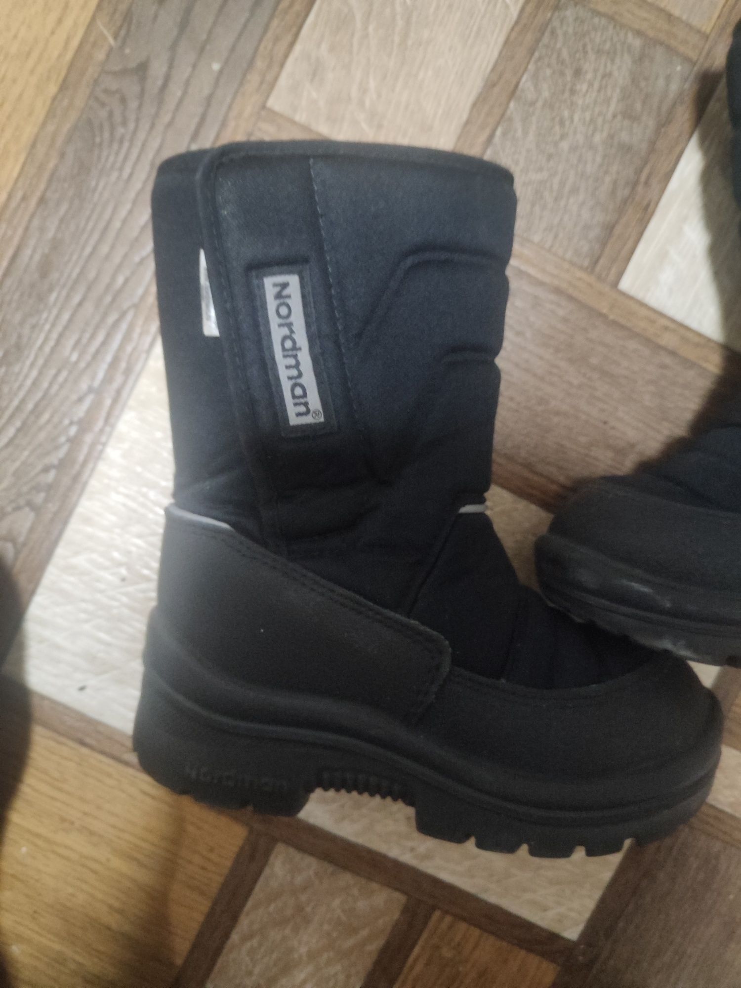 Продам зимние башмачки