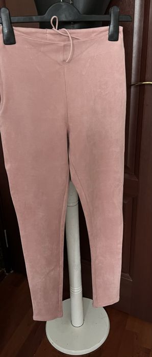 Pantaloni leggings roz