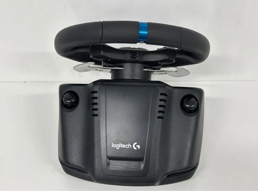 Logitech G29 Driving Force Racing Wheel