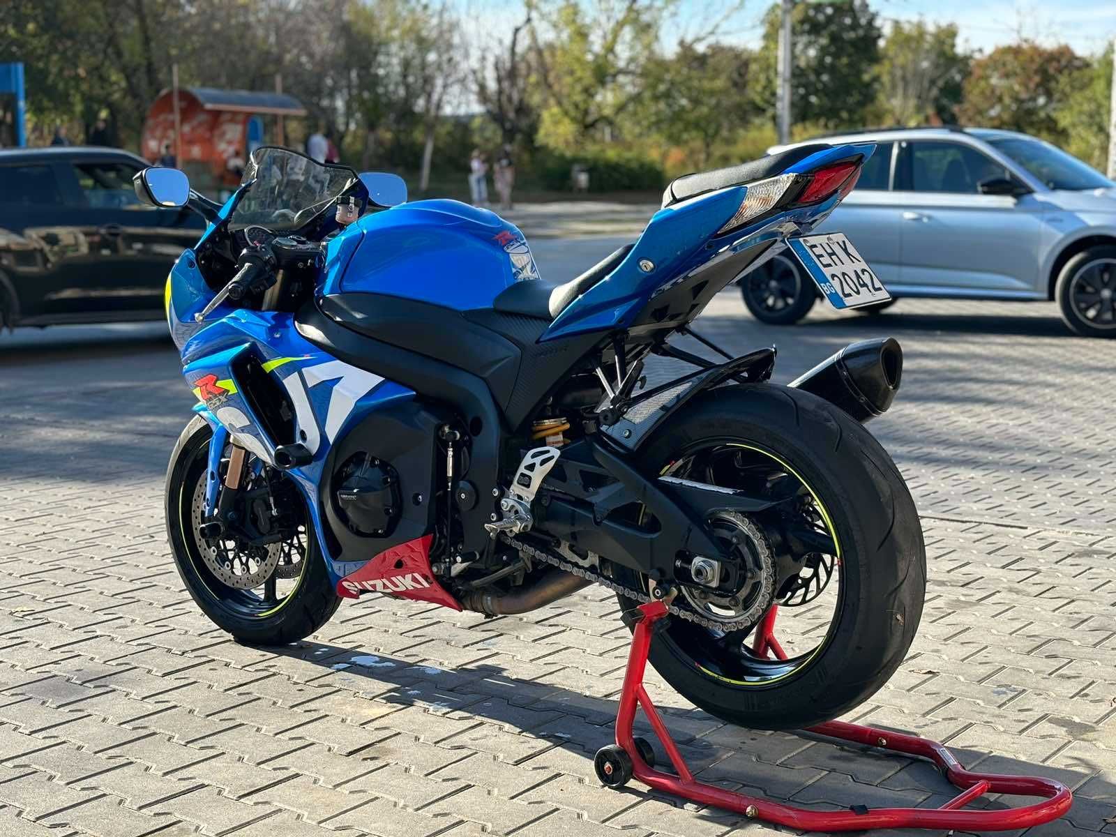 Suzuki GSXR-1000 2010 L0