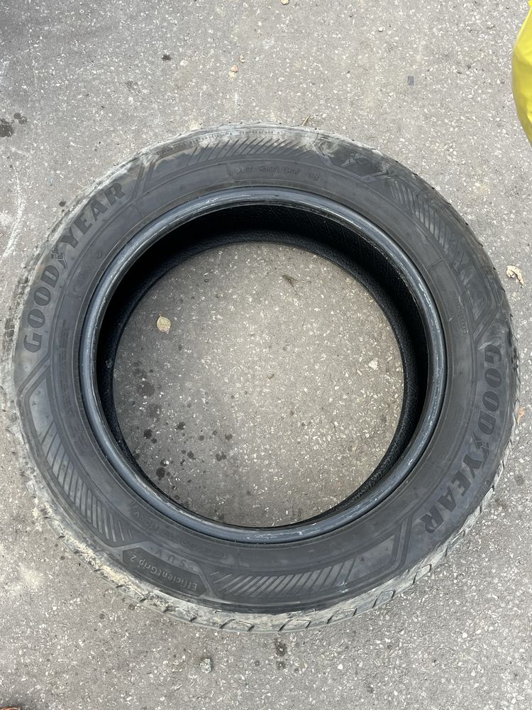 Anvelope vara 225/60/18 marca Goodyear