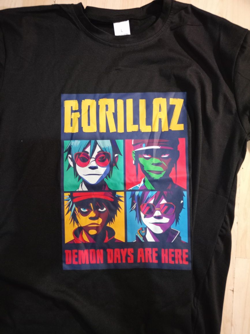 Рок / метъл тениски на Guns n Roses , Gorillaz размер 52(L