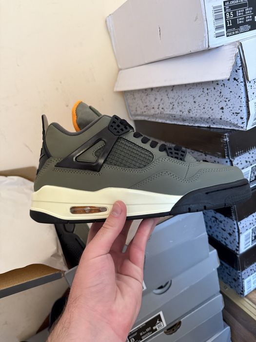 Jordan 4 Undefeated marimea 40, 41, 42, 43, citeste descrierea