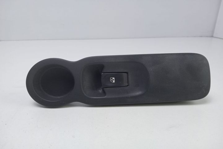 Buton geam stanga fata 8200278436 Renault Modus prima generatie