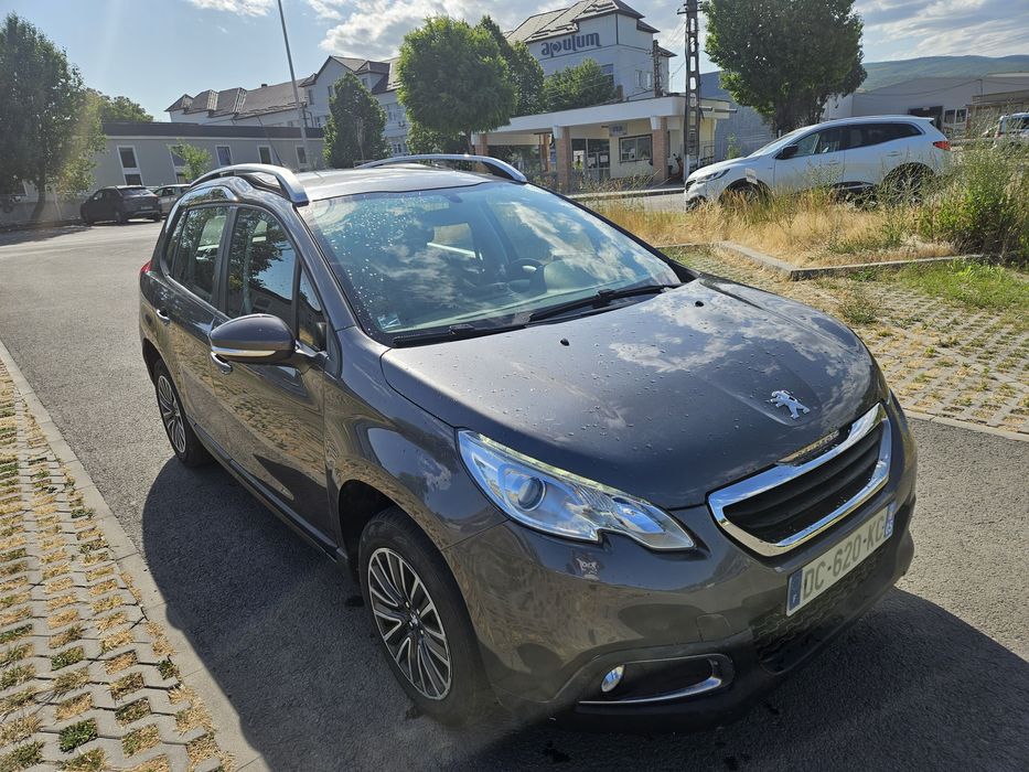 Vand peugeot 2008 super!!