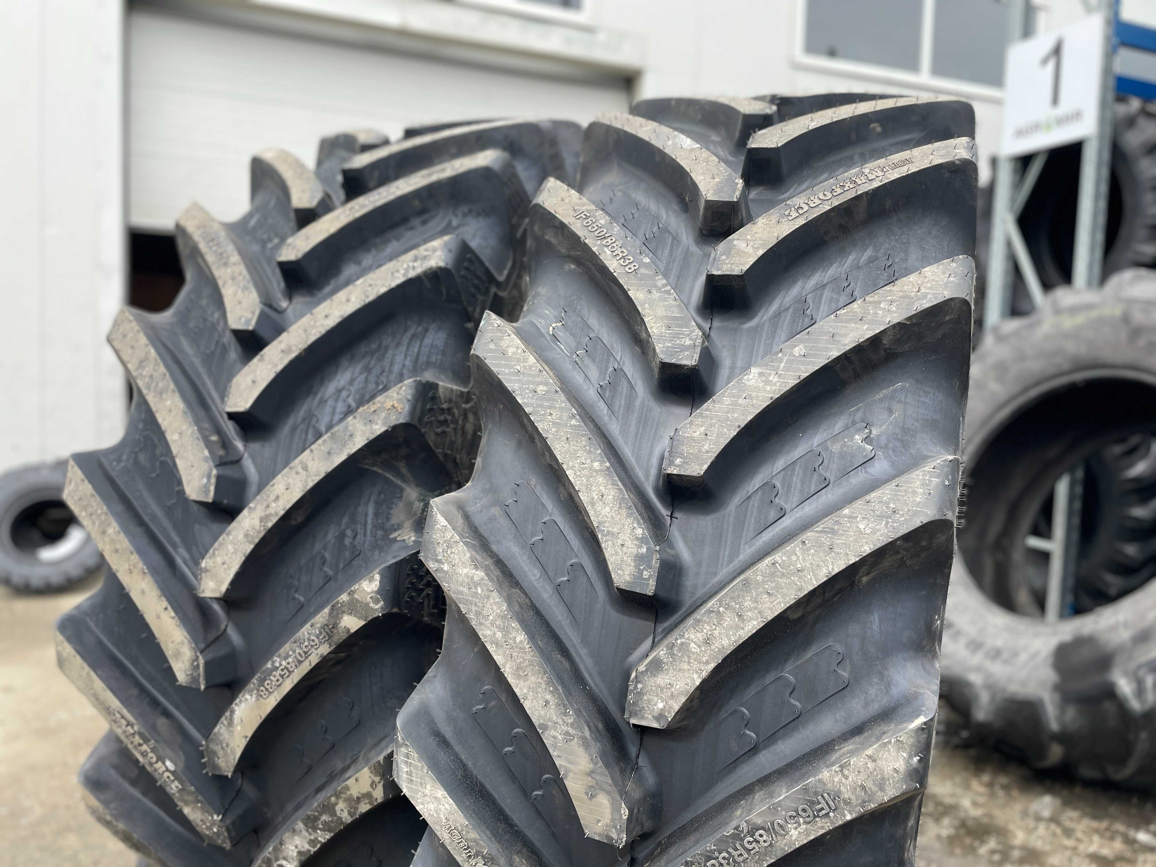 Cauciucuri noi de tractor spate Radiale 650/85R38 BKT agrimax STEYR