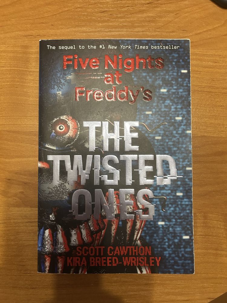 Книги от поредицата Five Nights at Freddy’s