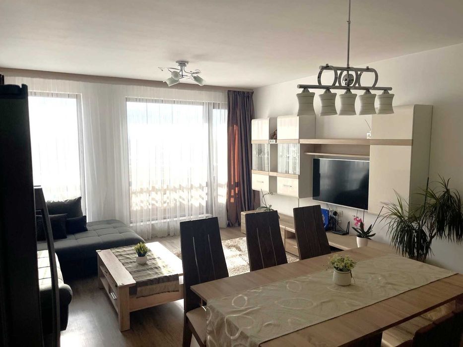 Продава се Тристаен апартамент в Пловдив, Въстанически - 101 кв.м за 1565 €/кв.м - Снимка #1