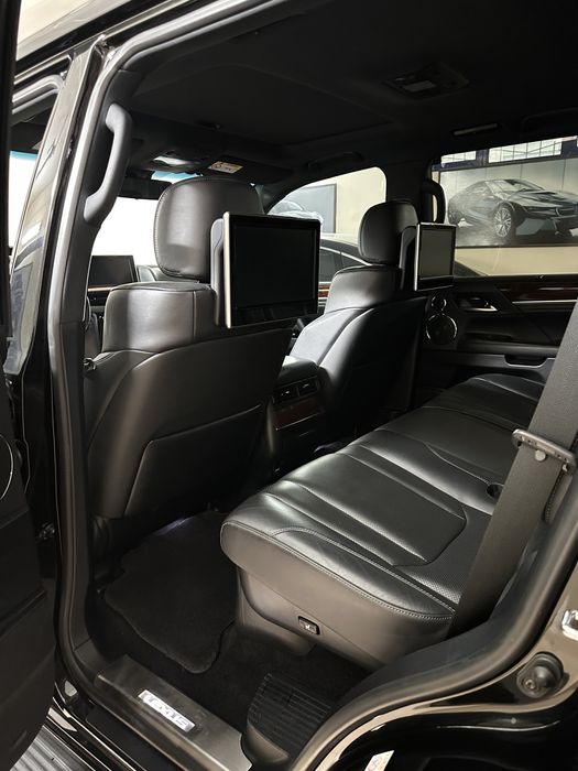 Продаю LEXUS  LX 570