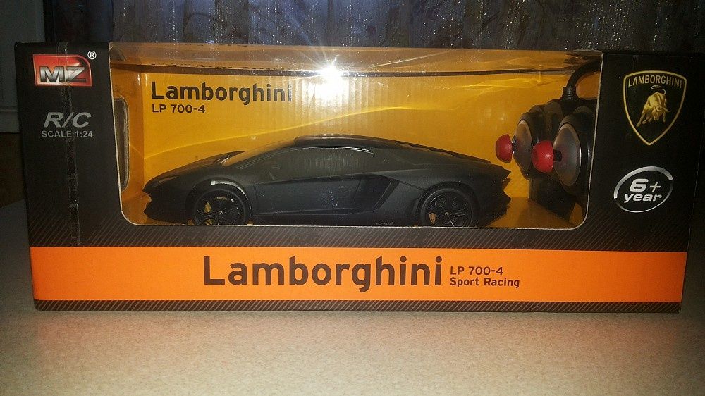 Радиоуправляемая Ламборджини Lamborghini Aventador LP700-4