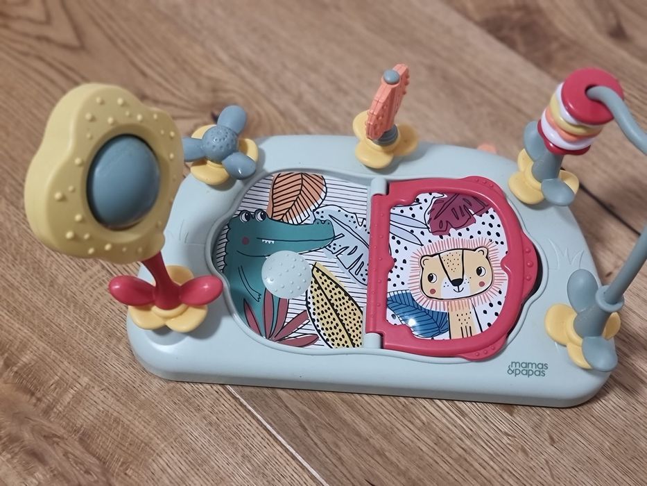 Jucărie interactiva