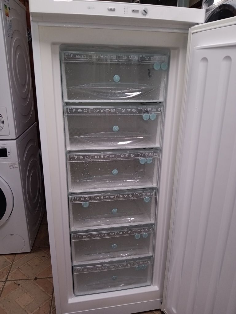 Голям фризер Миеле Miele  със 6 чекмеджета А+++ 24 месеца гаранция!