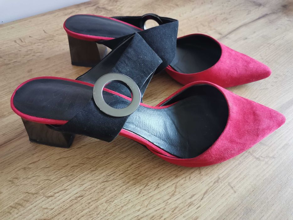 Стилни обувки на  МАНГО MANGO